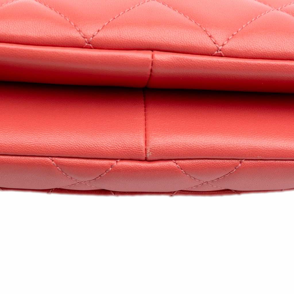 Chanel Quilted Lambskin Trendy CC Flap - Detail 2