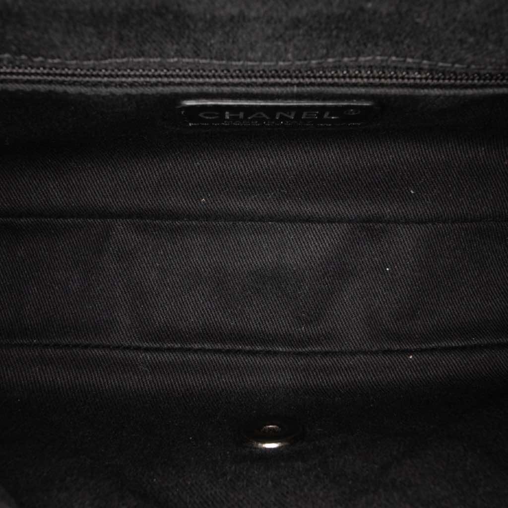 Chanel Medium Glazed Calfskin Duo Color Flap - 4