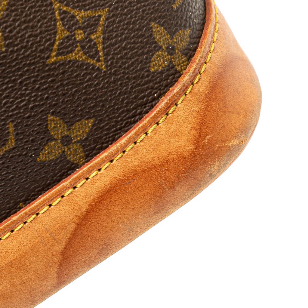 Louis Vuitton Monogram Alma PM - Image 11
