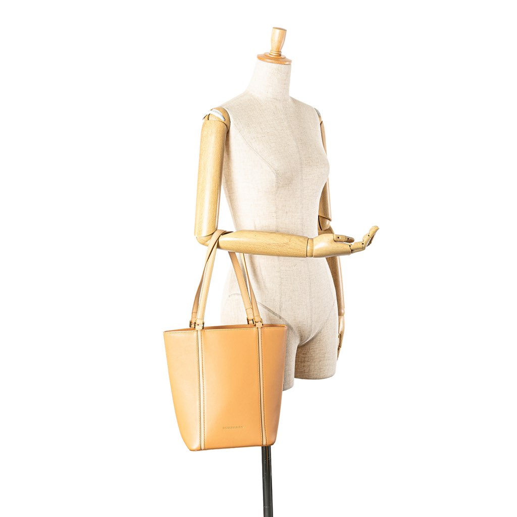 Burberry Leather Tote - Image 13