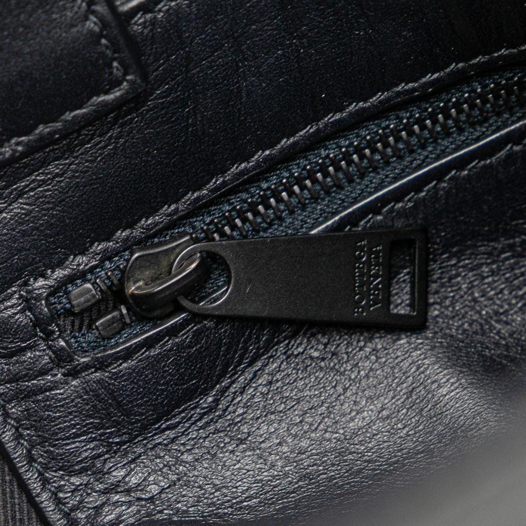 Bottega Veneta Nappa Intrecciato Messenger Bag - Detail 2