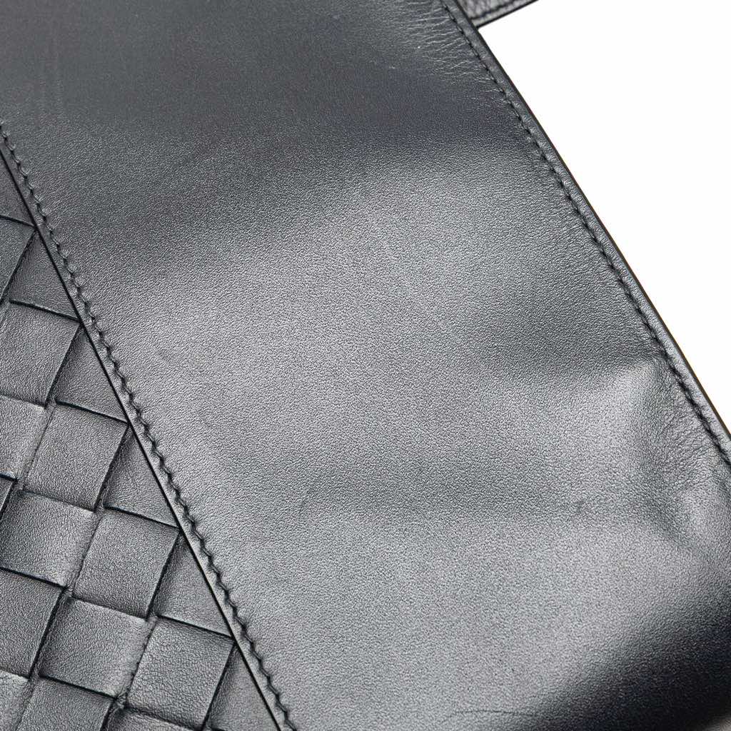 Bottega Veneta Nappa Intrecciato Messenger Bag - Image 10