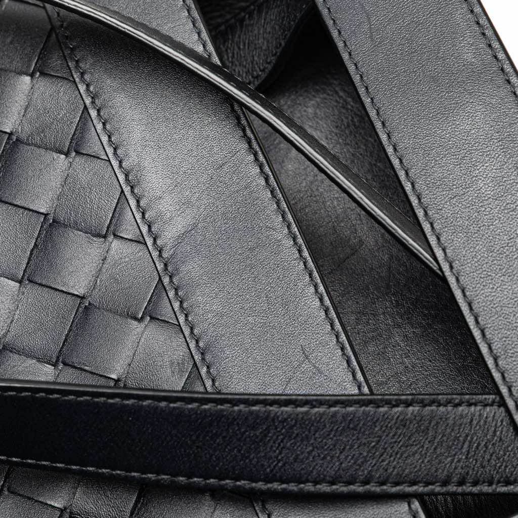 Bottega Veneta Nappa Intrecciato Messenger Bag - Image 11