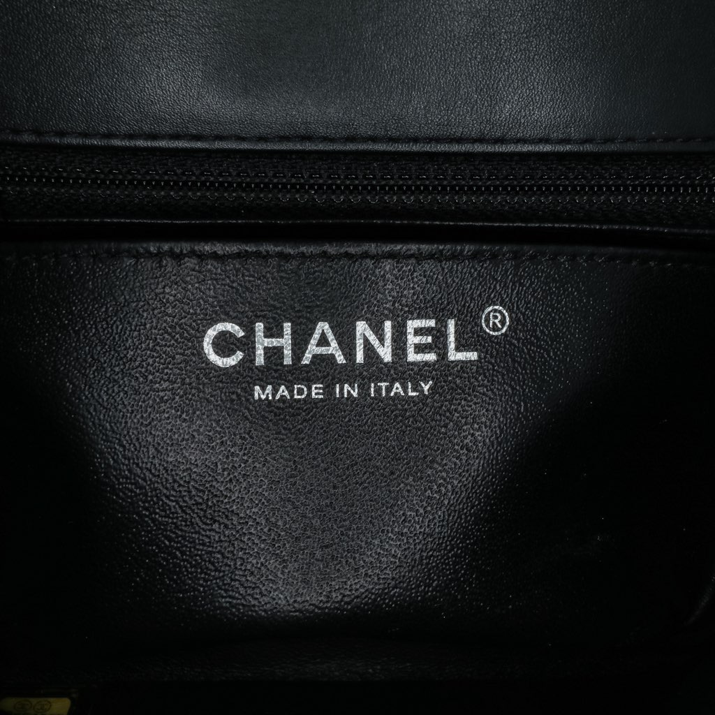 Chanel Mini Square Classic Patent Single Flap - Side view