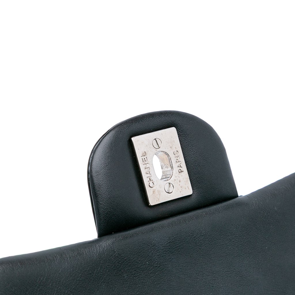 Chanel Mini Square Classic Patent Single Flap - Detail 2