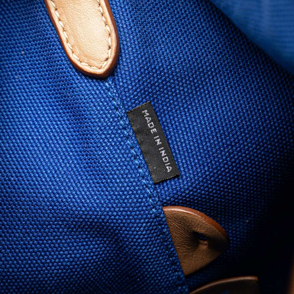Prada Canvas Canapa Logo Satchel - Detail 2