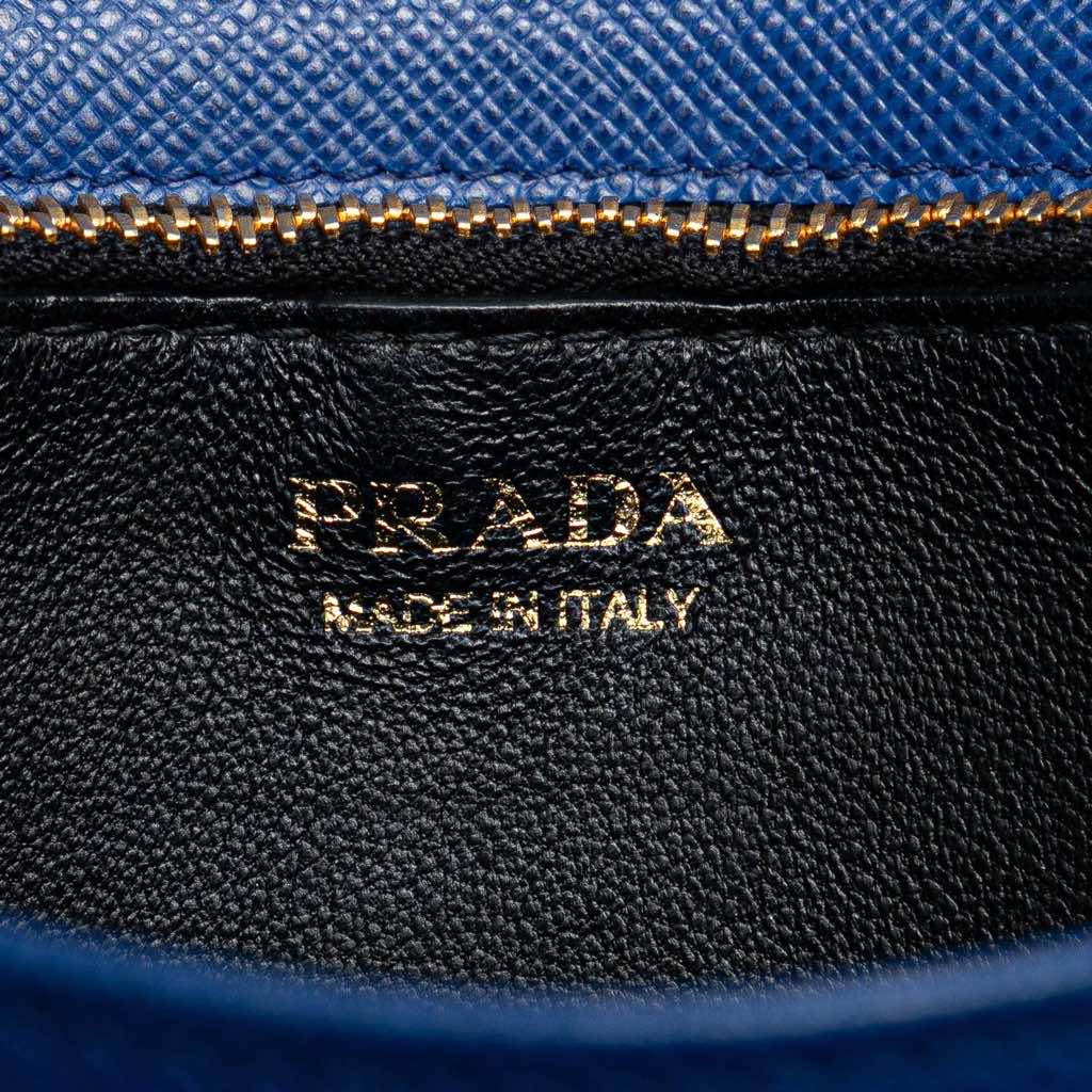 Prada Saffiano Lux Monochrome Wallet on Chain - Detail 1
