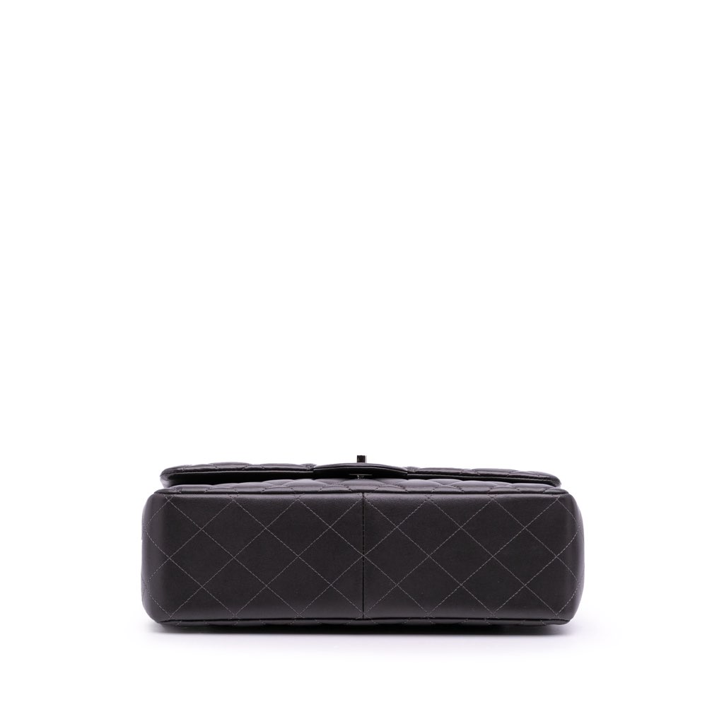 Chanel Jumbo Classic Lambskin Double Flap - Image 6