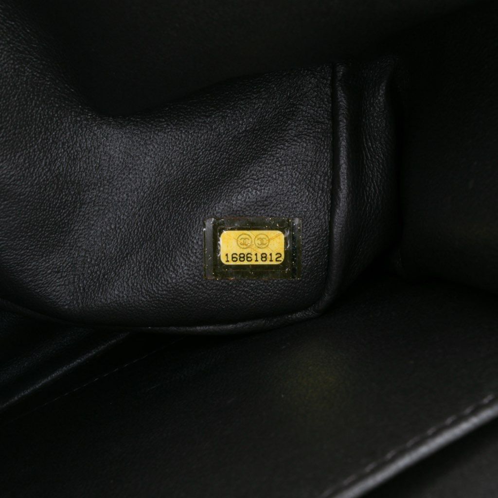 Chanel Jumbo Classic Lambskin Double Flap - Detail 1