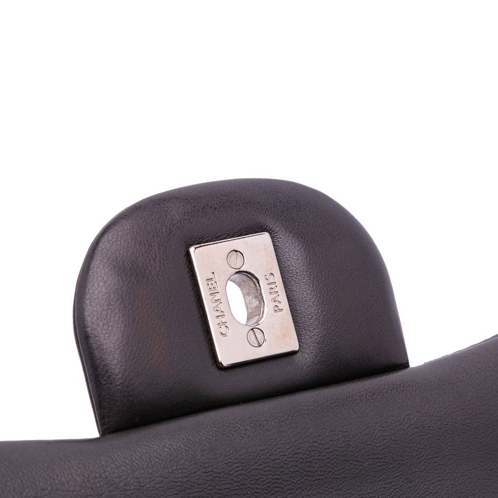 Chanel Jumbo Classic Lambskin Double Flap - Image 10