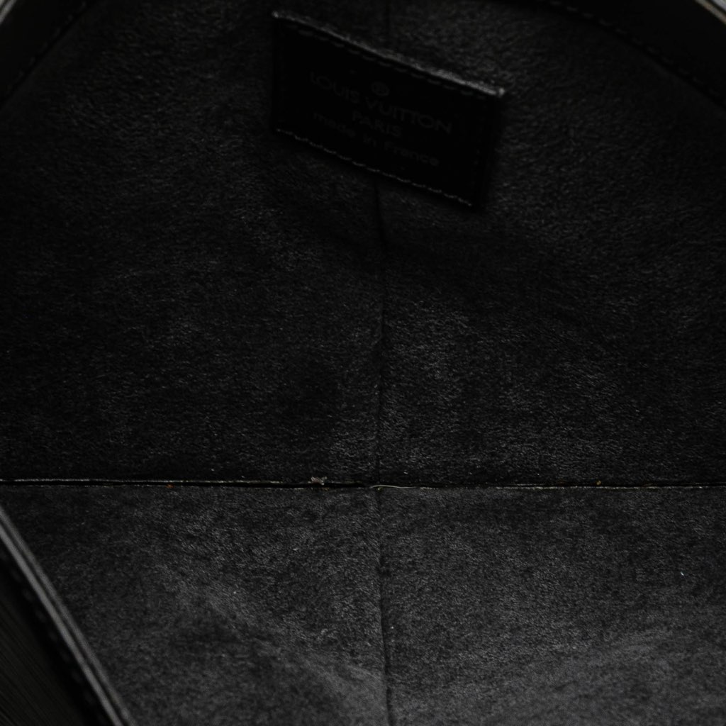 Louis Vuitton Epi Demi Lune Pochette - 4