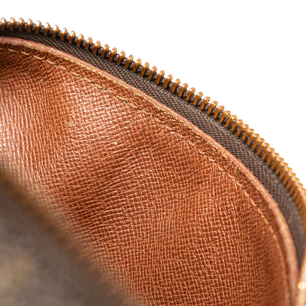 Louis Vuitton Monogram Papillon 30 - Image 10