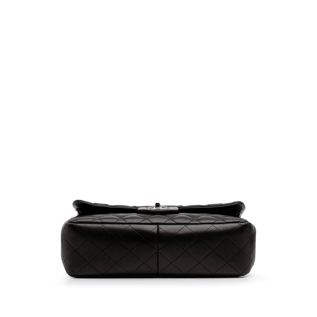 Chanel Jumbo Classic Lambskin Double Flap - Image 6