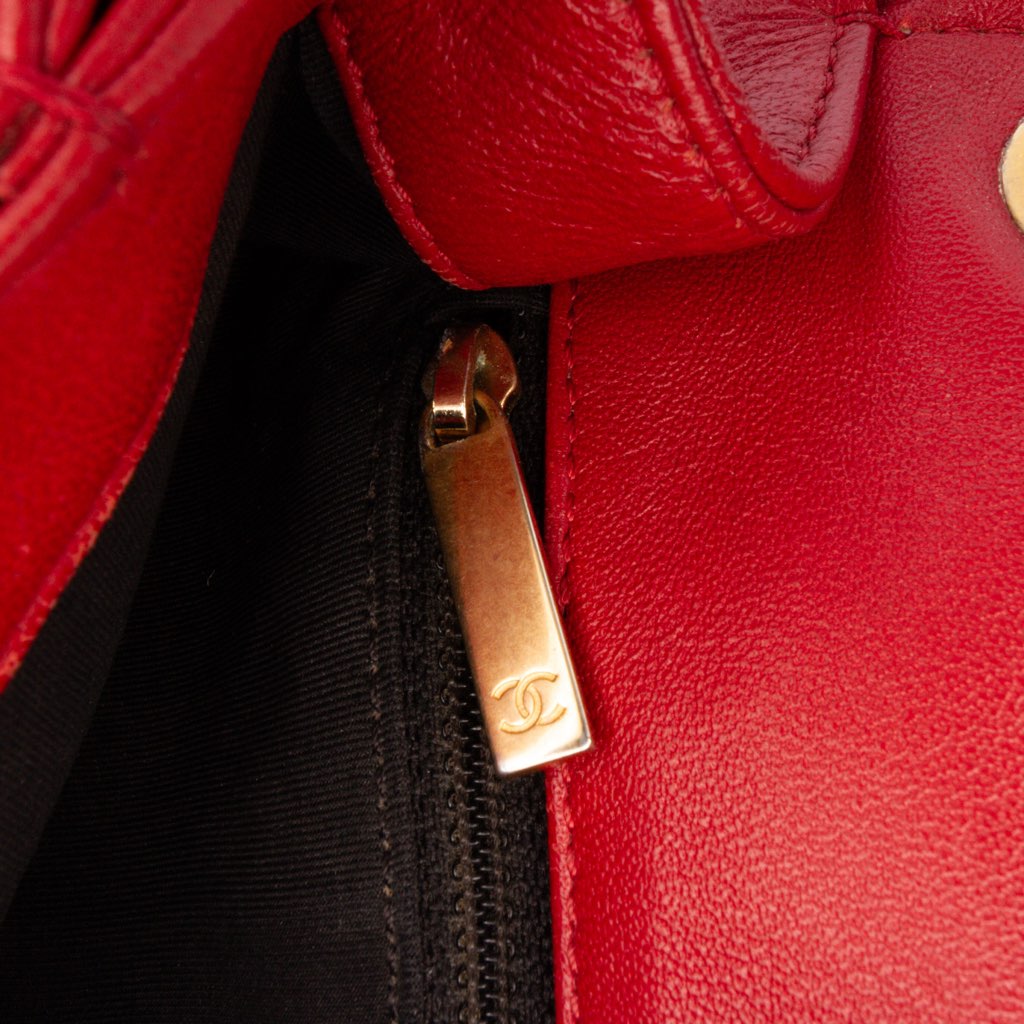 Chanel Small Quilted Lambskin Chain Link Flap - Detail 2