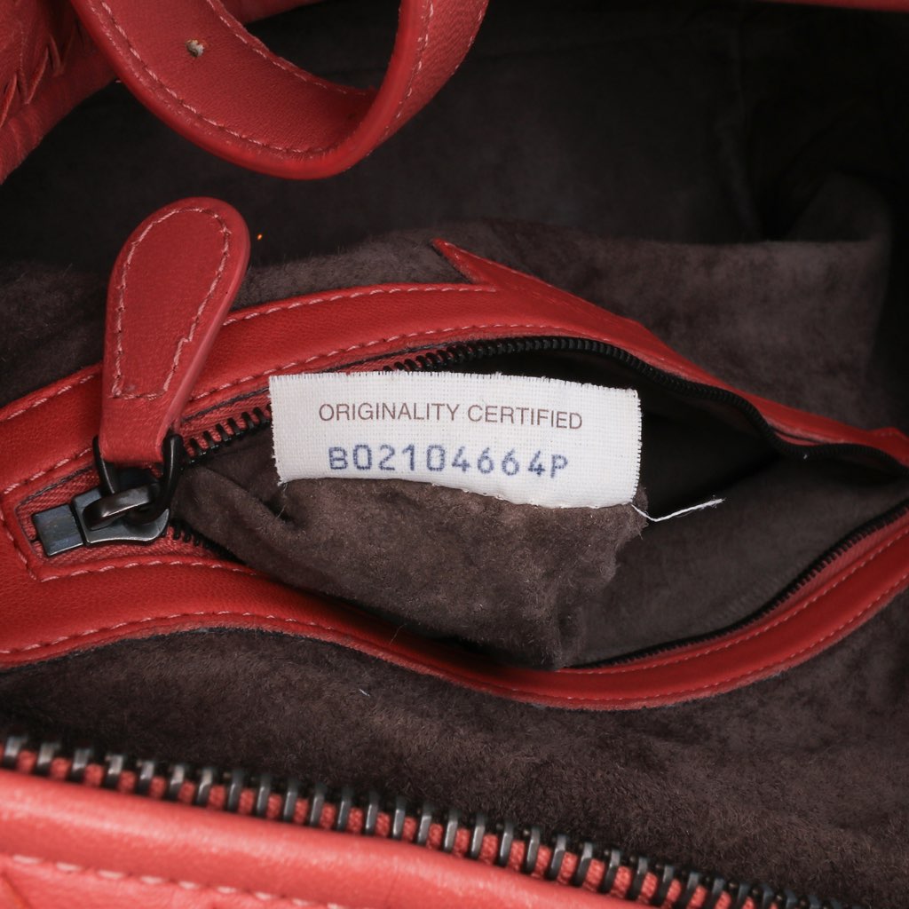 Bottega Veneta Nappa Intrecciato Montaigne Shoulder Bag - Detail 1