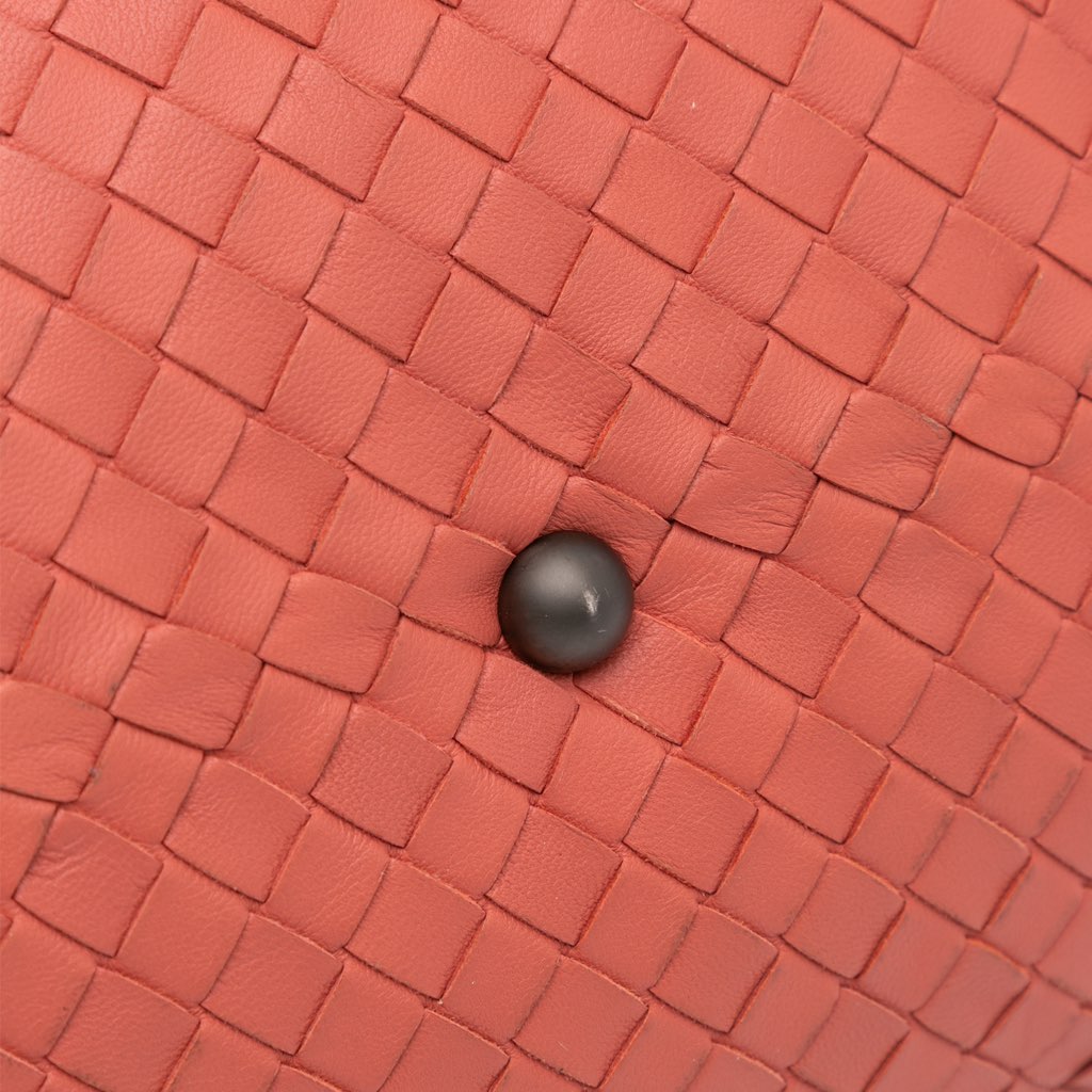 Bottega Veneta Nappa Intrecciato Montaigne Shoulder Bag - Image 10