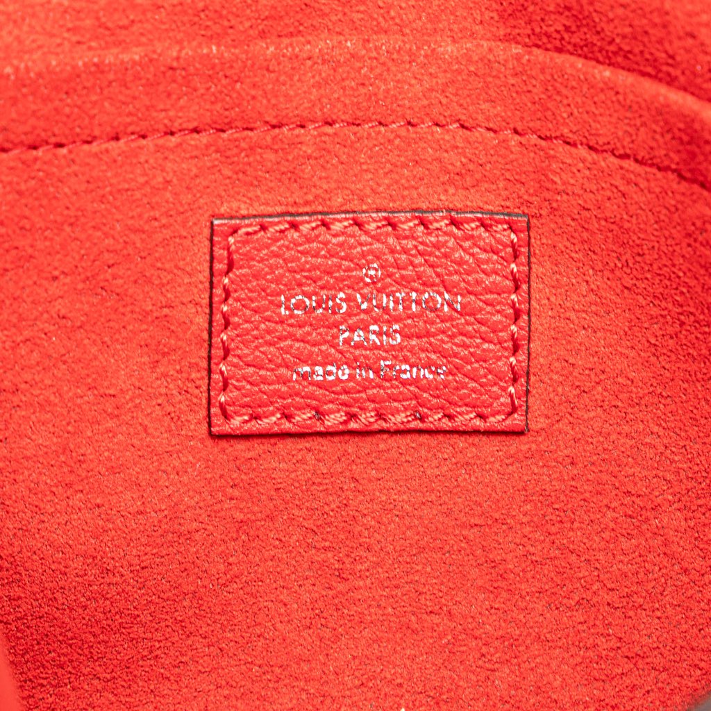 Louis Vuitton MyLockMe BB - 5