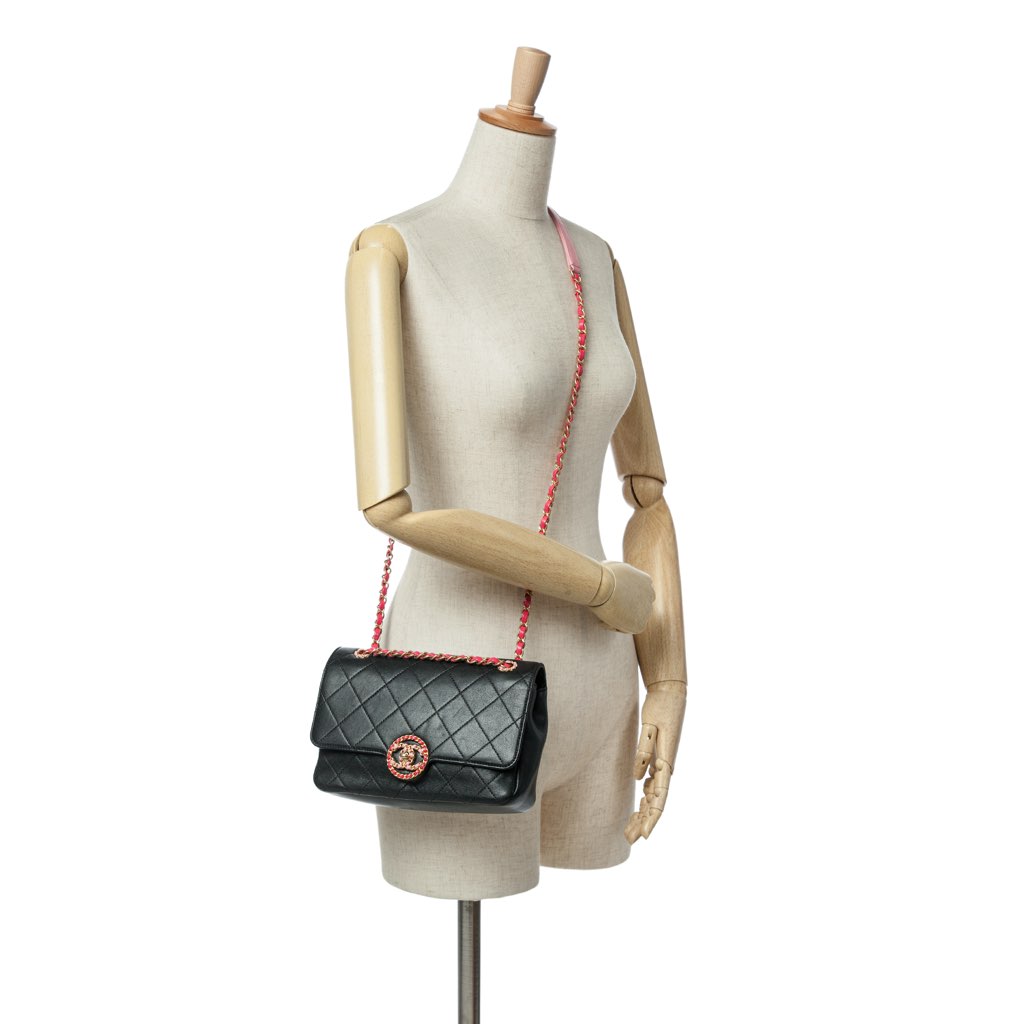 Chanel Quilted Calfskin CC Chain Logo Crossbody - Image 12