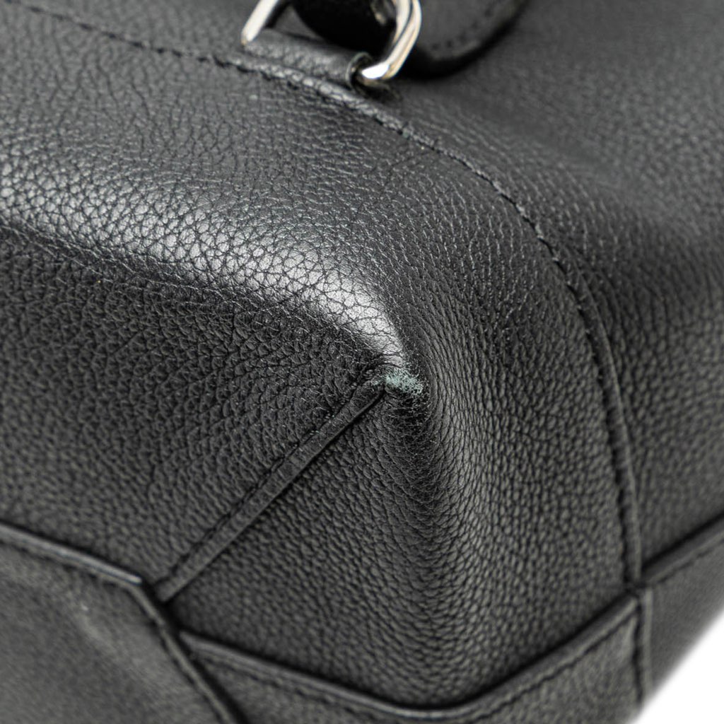 Louis Vuitton Taurillon Lockme Backpack - Image 12