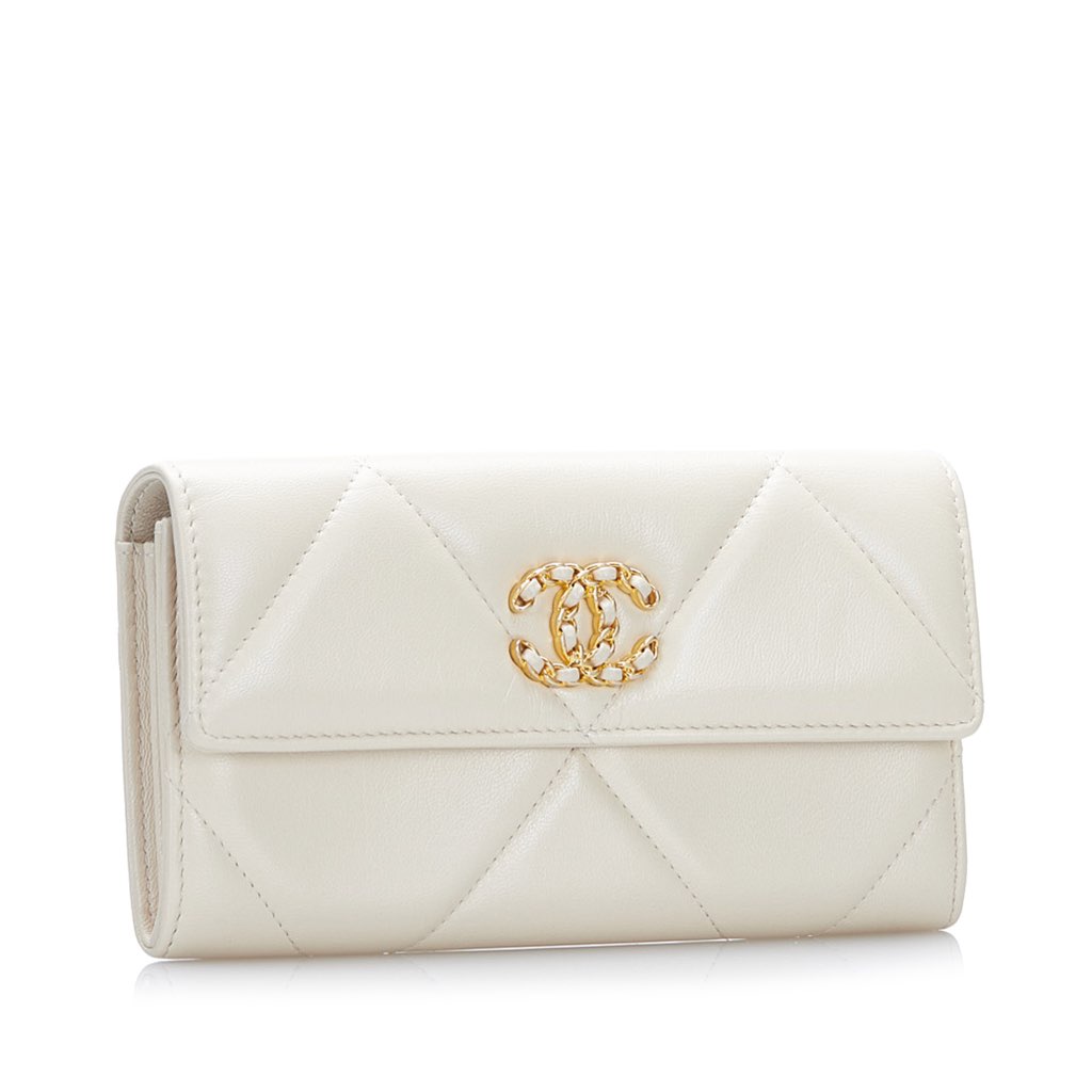 Chanel 19 Flap Continental Wallet - 2