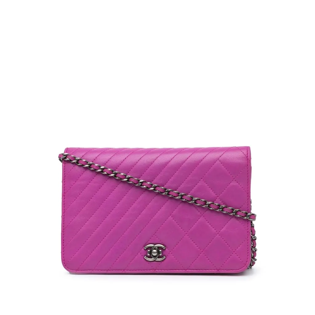 Chanel Lambskin Coco Boy Wallet On Chain Purple Leather Very good - Front View