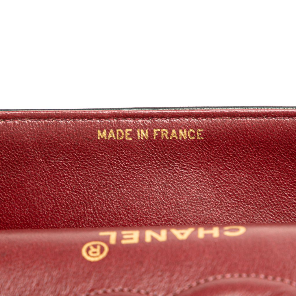 Chanel Medium Classic Lambskin Double Flap - Detail 2