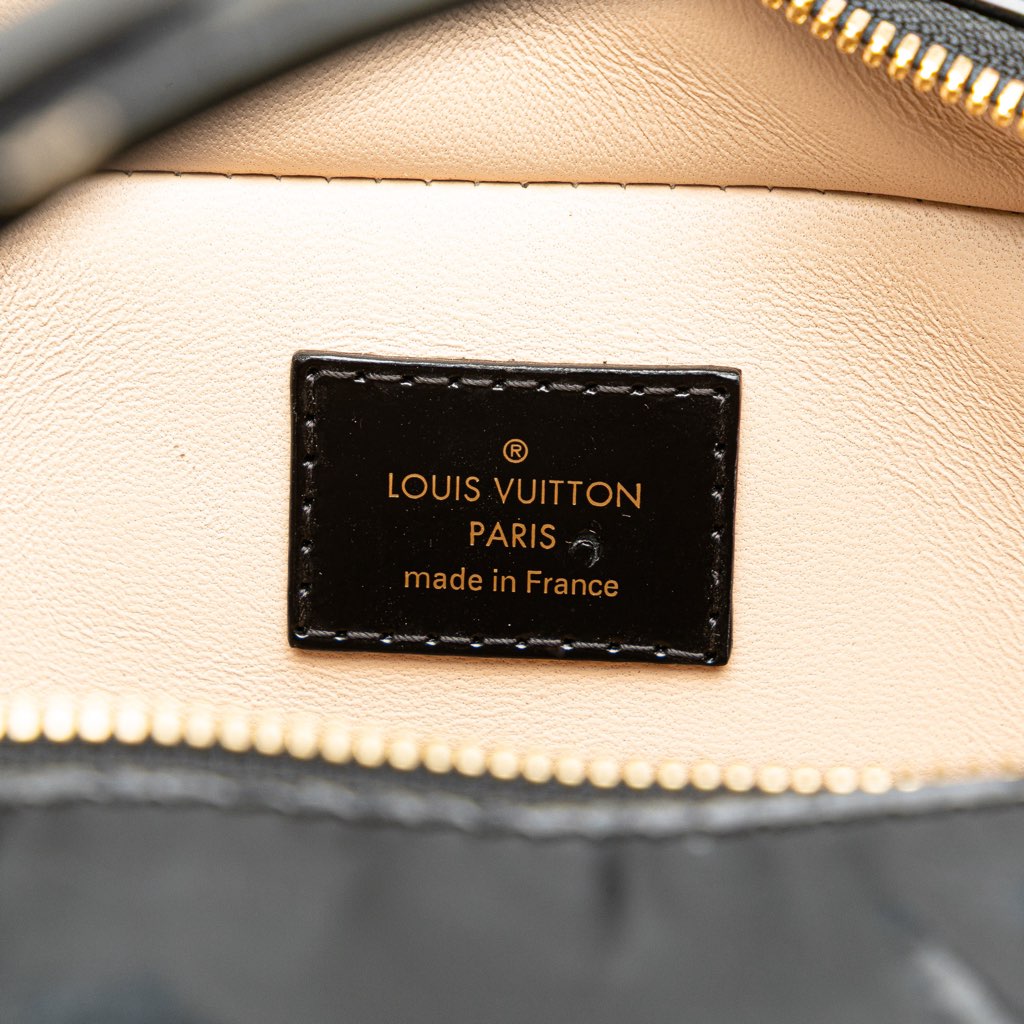 Louis Vuitton Quilted Lambskin Malletage Dora PM - Side view