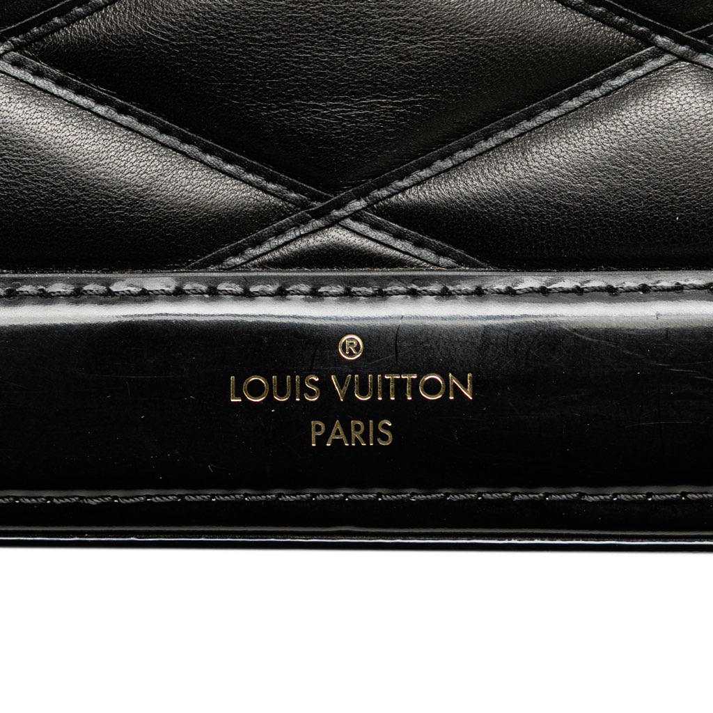Louis Vuitton Quilted Lambskin Malletage Dora PM - Detail 2