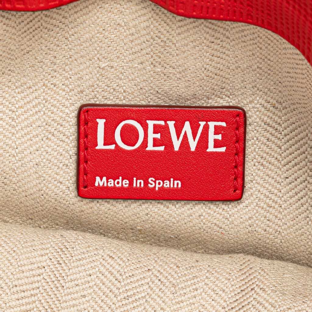 Loewe Leather Anagram T Clutch - 5