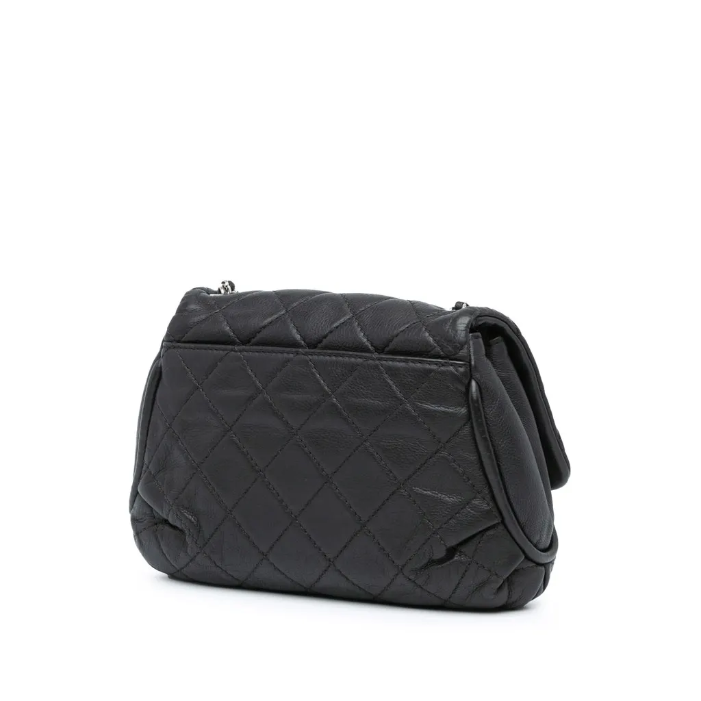 Chanel Quilted Calfskin Curvy Flap Black Leather Good - Back View