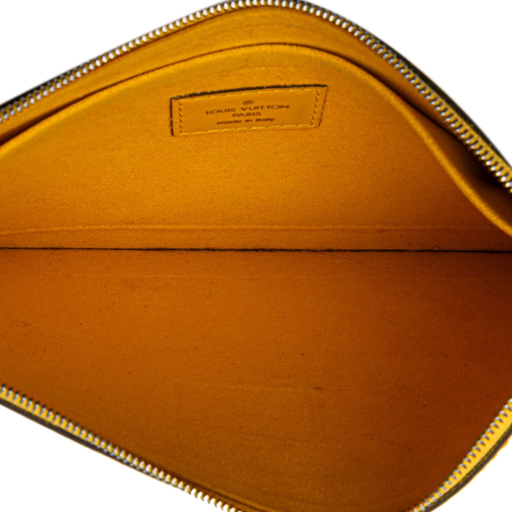 Louis Vuitton Epi Neverfull MM - Side view