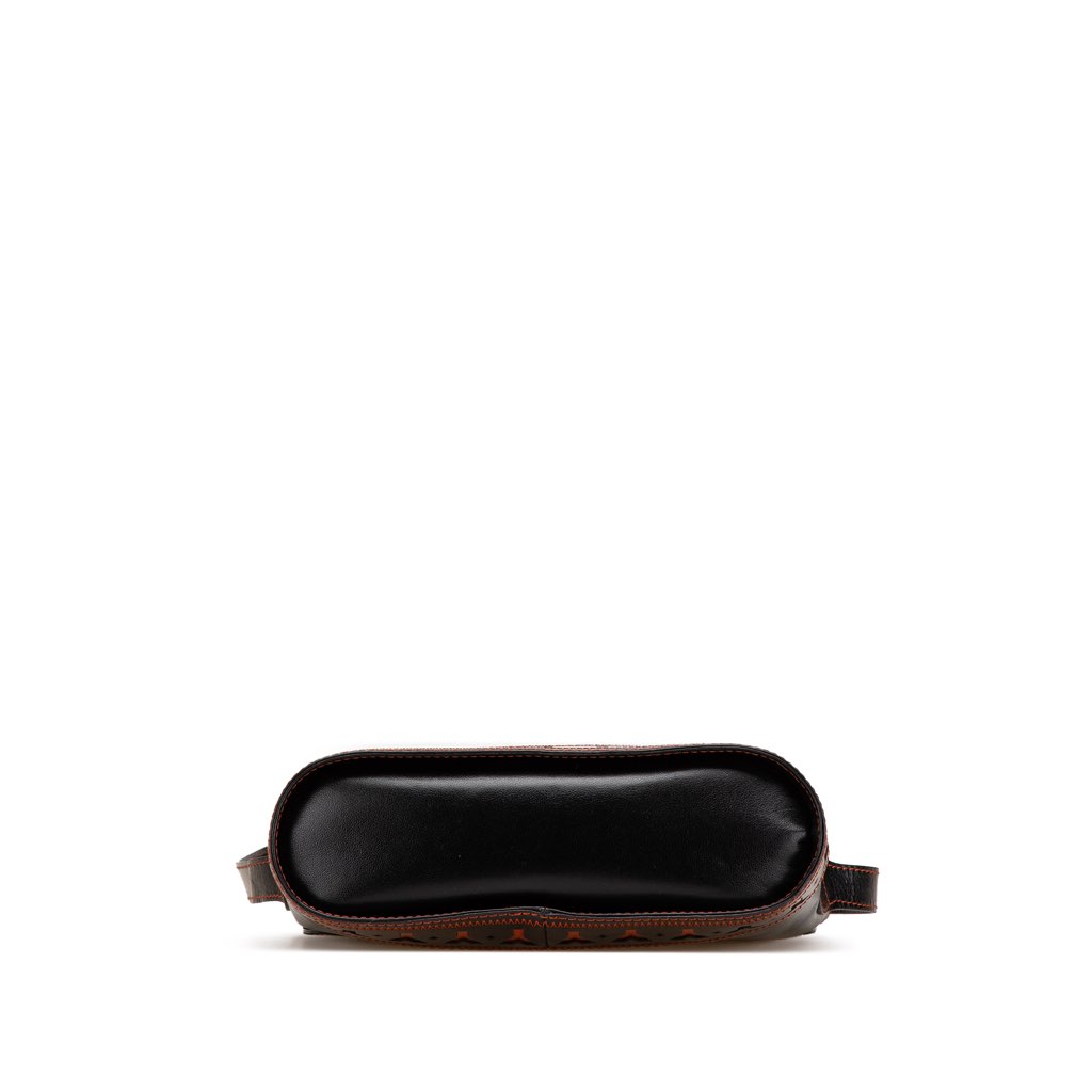 Yves Saint Laurent Leather Shoulder Bag - Image 6