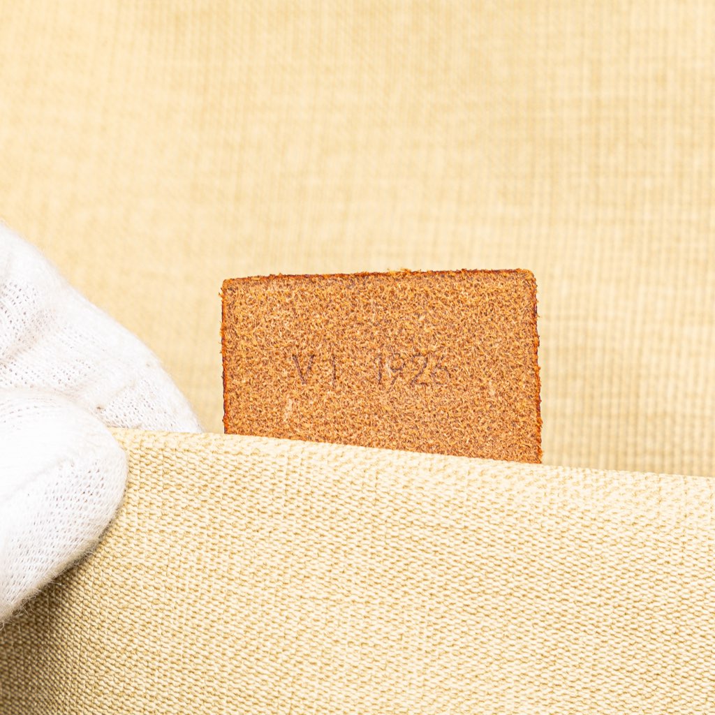 Louis Vuitton Monogram Excursion - Detail 1