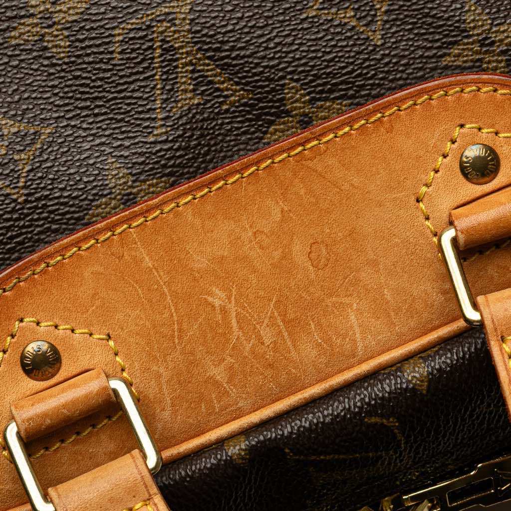 Louis Vuitton Monogram Excursion - Image 11