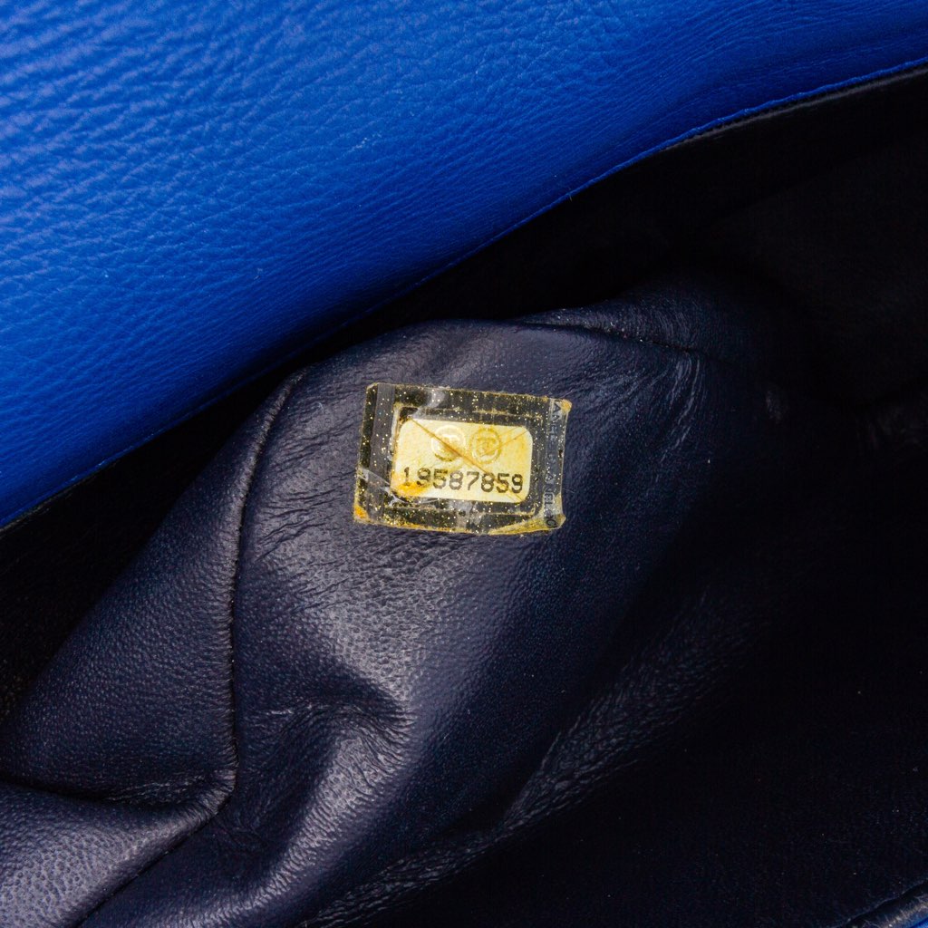 Chanel CC Quilted Calfskin Multi Chain Flap - Detail 1