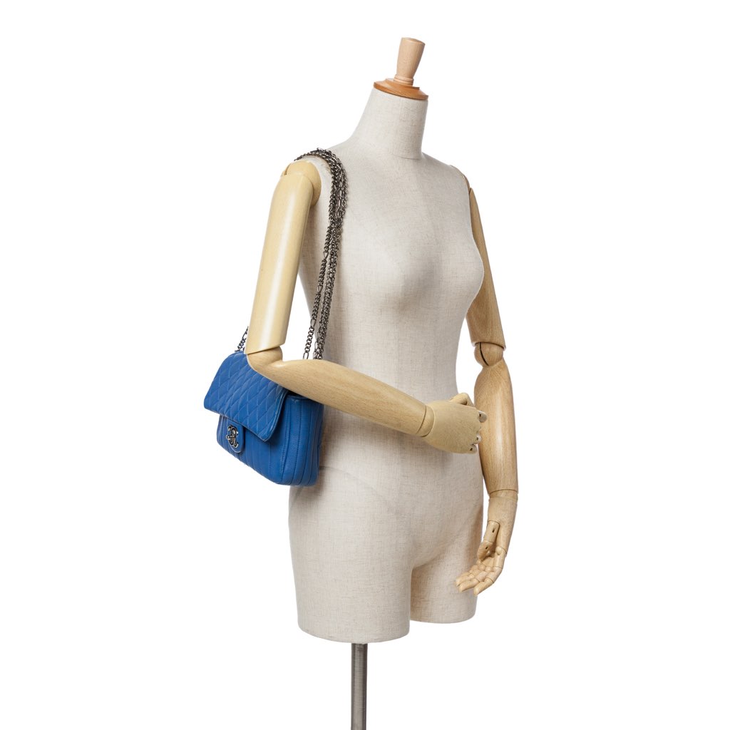 Chanel CC Quilted Calfskin Multi Chain Flap - Image 11