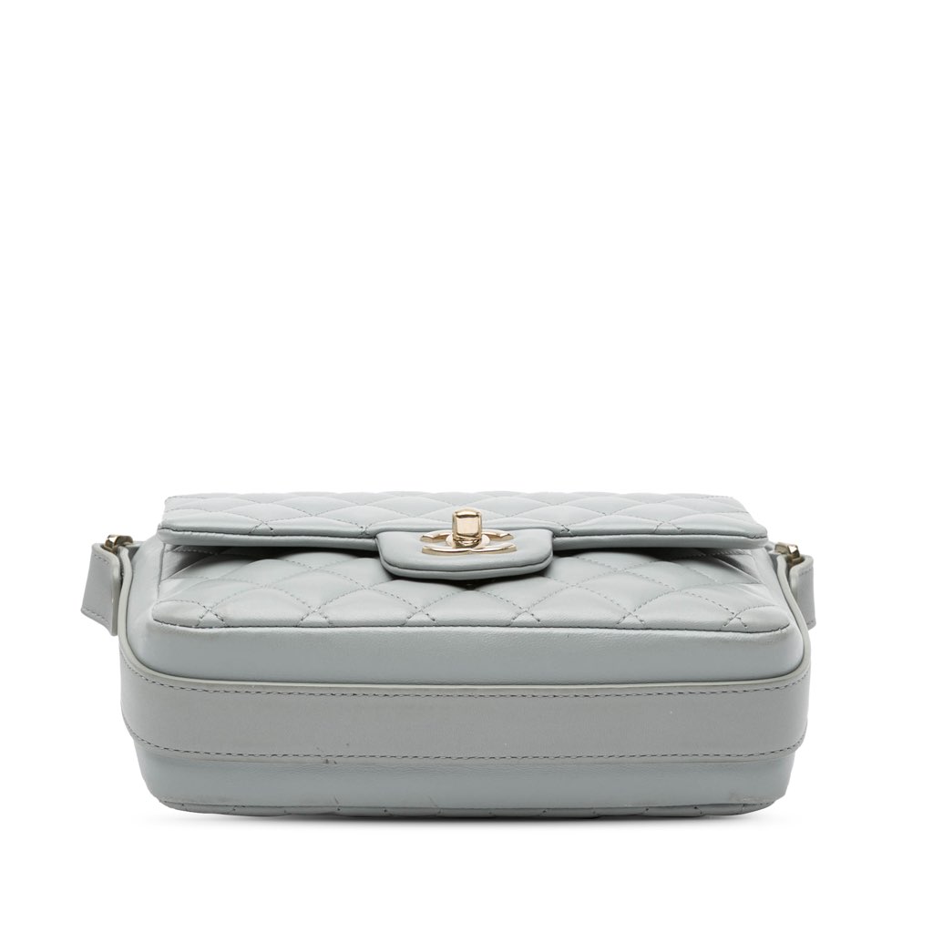 Chanel Quilted Calfskin Bolero de Chanel Flap - 3