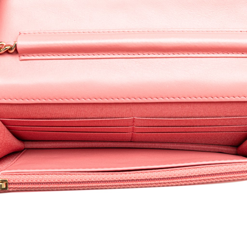 Chanel CC Caviar Camellia Wallet On Chain - 4