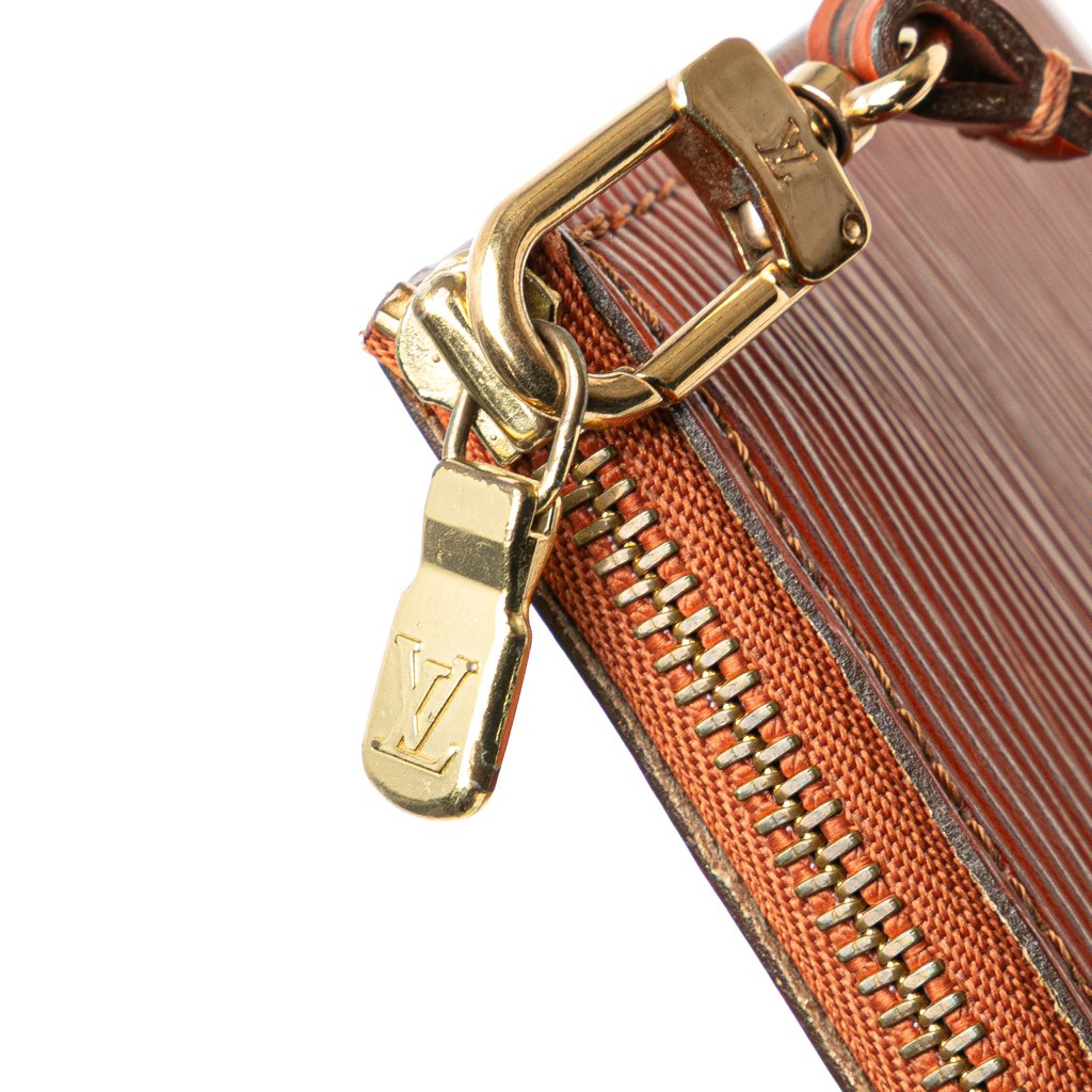 Louis Vuitton Epi Pochette Accessoires - Image 10