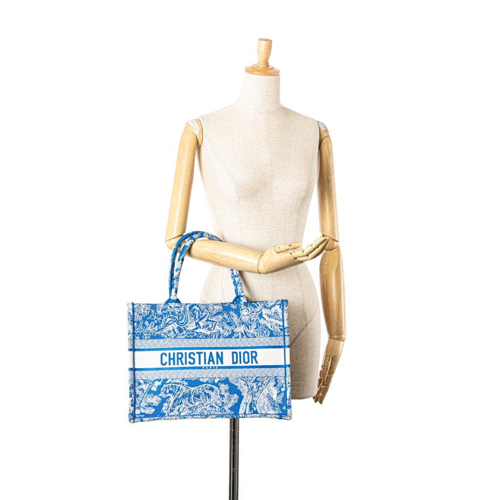 Dior Medium Canvas Embroidered Dioriviera Toile De Jouy Book Tote - Image 13