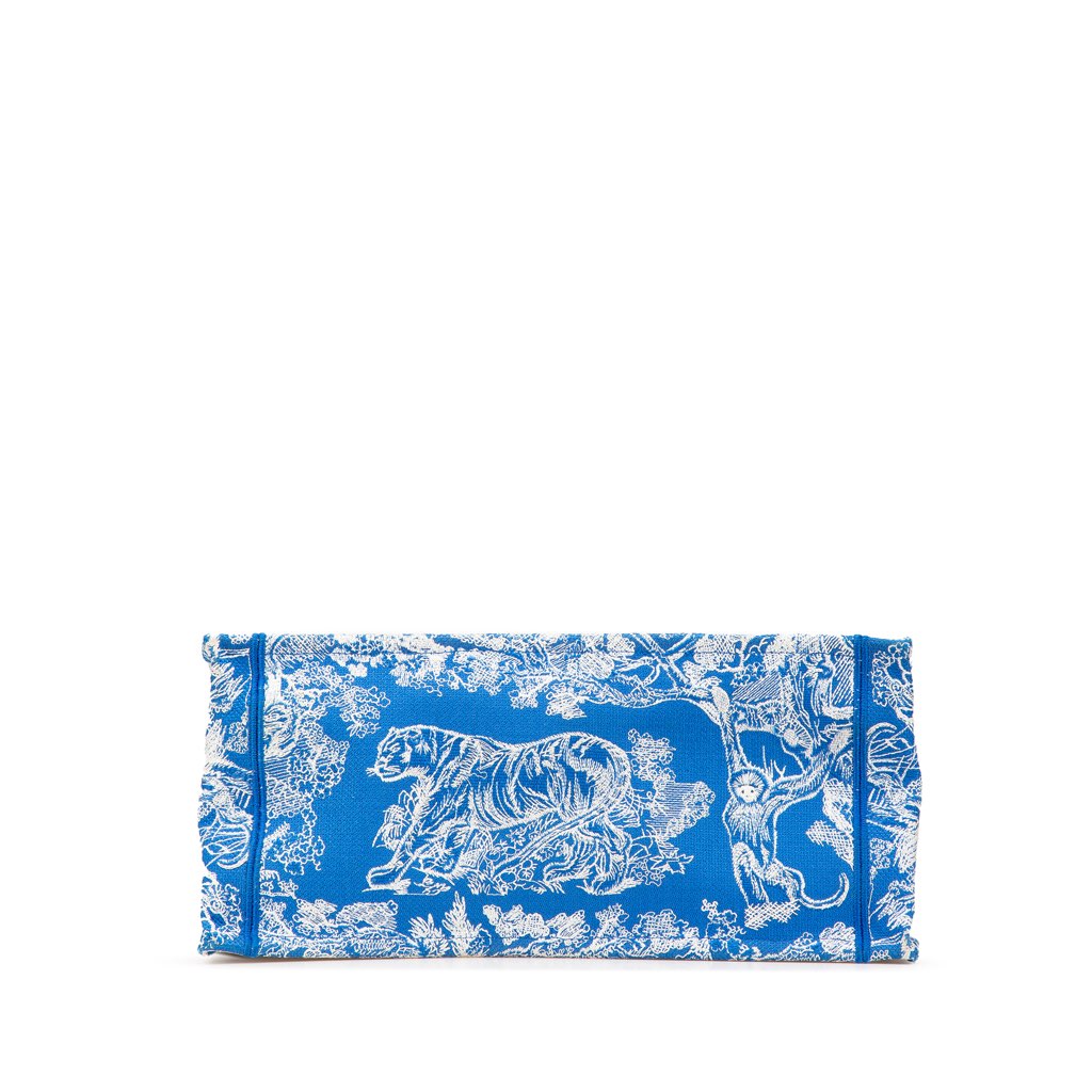 Dior Medium Canvas Embroidered Dioriviera Toile De Jouy Book Tote - Image 6