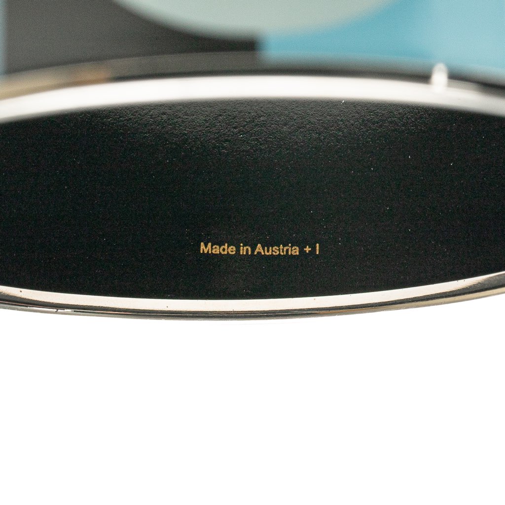 Hermès Extra Wide Enamel Bangle - Side view