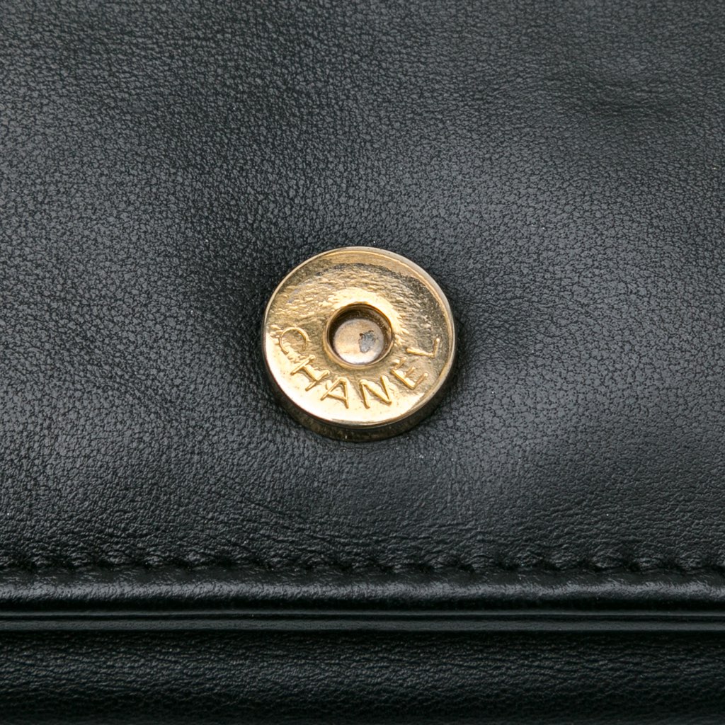 Chanel Pleated Crumpled Chevron Le Boy Wallet On Chain - Image 13