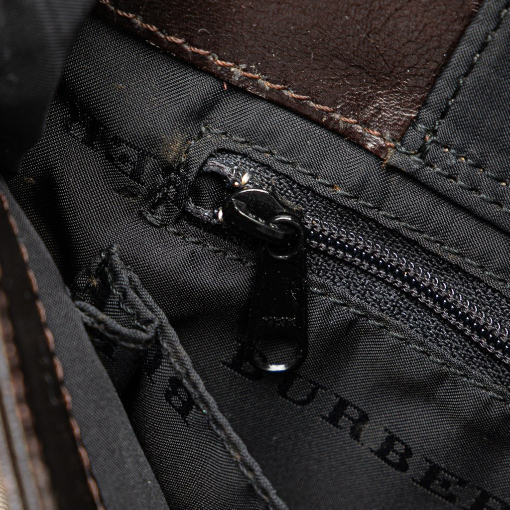 Burberry House Check Canvas Shoulder Bag - Detail 2