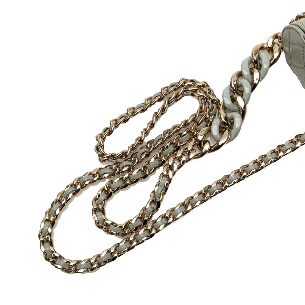 Chanel Mini Lambskin Elegant Chain Vanity Case - Image 12