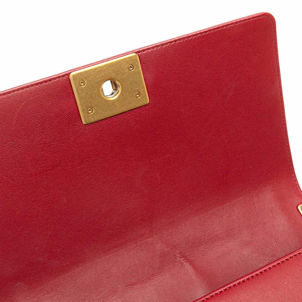 Chanel Old Medium Quilted Lambskin Boy Flap - Image 11