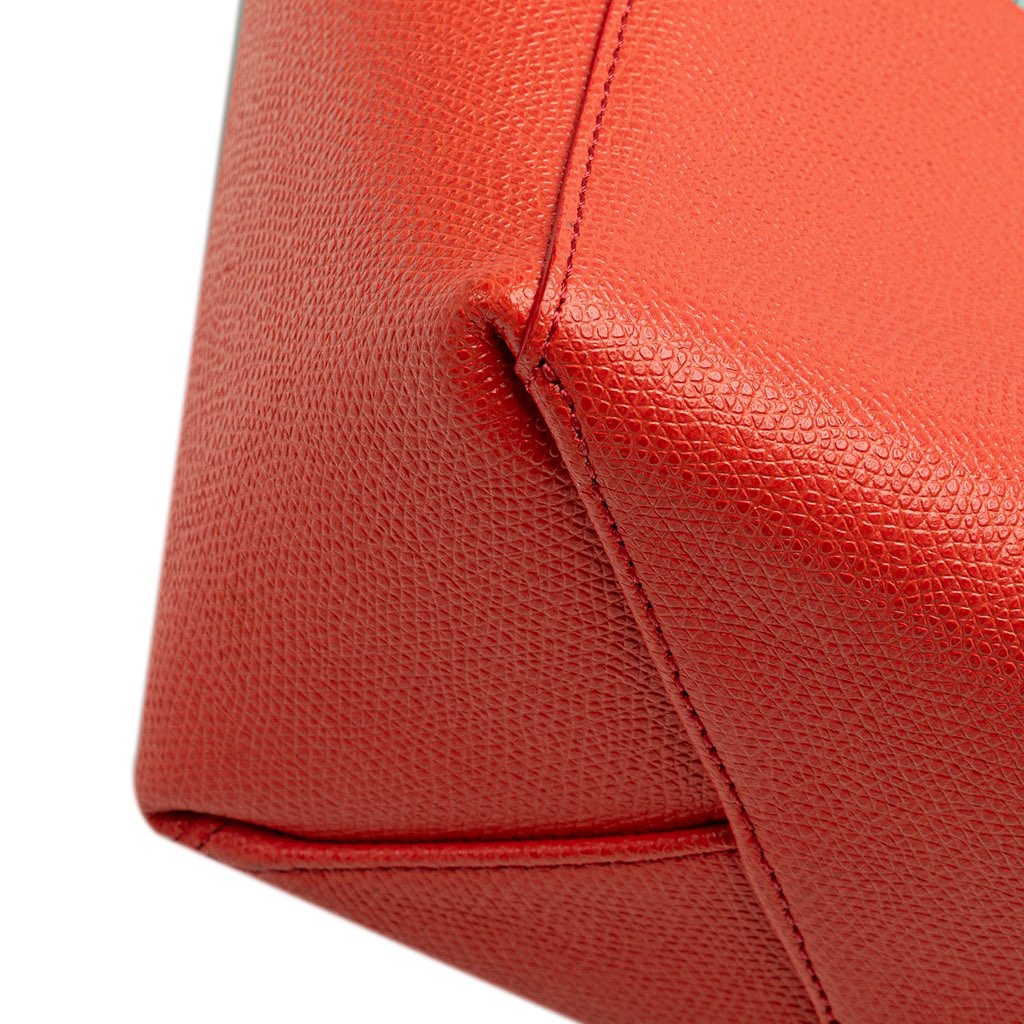 Celine Small Bicolor Leather Vertical Cabas - Image 10