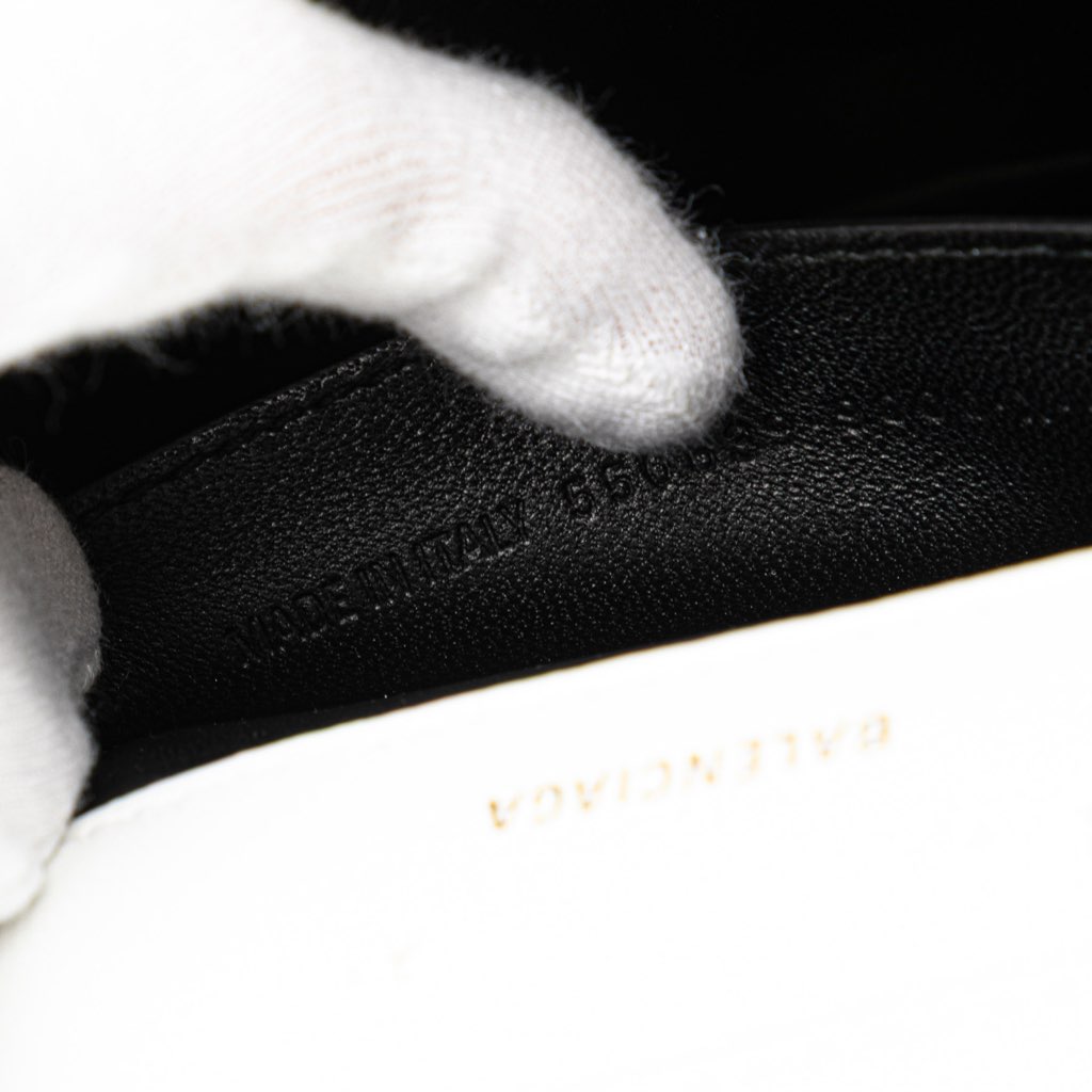 Balenciaga XS Grained Calfskin Logo Ville Day Crossbody - Detail 1