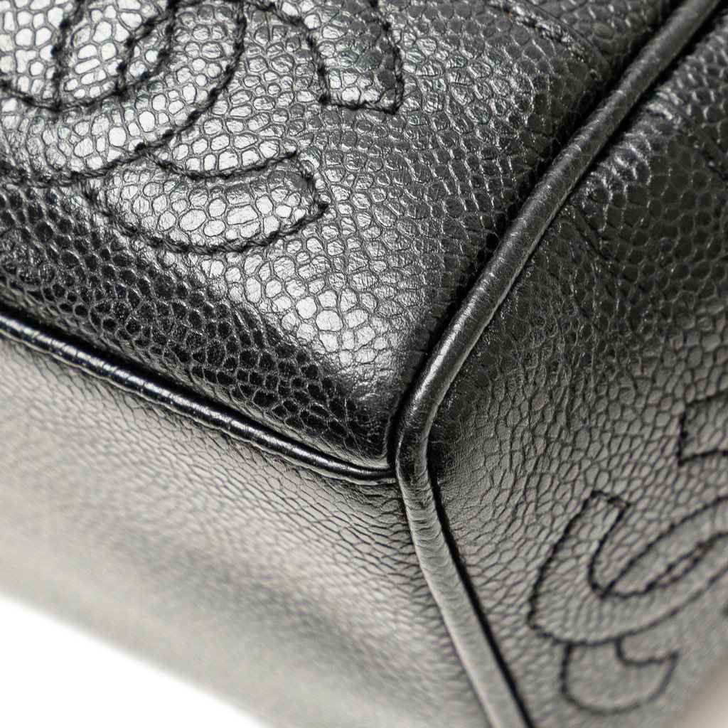 Chanel Triple CC Caviar Tote - Image 12