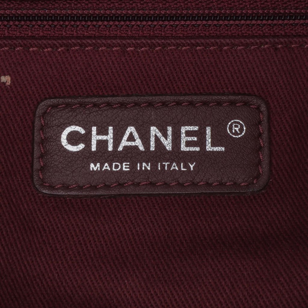 Chanel Large Quilted Calfskin Istanbul Accordion Flap - Side view